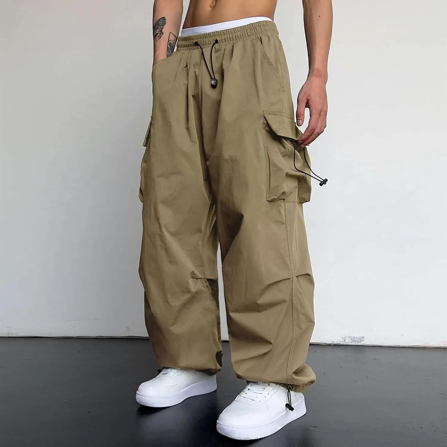 Mens Baggy Cargo Pants Trendy Casual Parachute Pants Loose Fit Harem Joggers for Streetwear Y2k Clothes with Pockets
