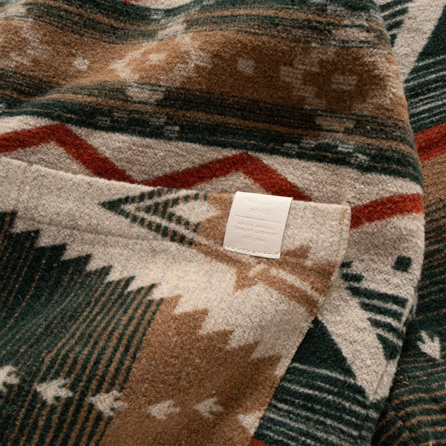 (YJ342) Tribal Pattern Kimono